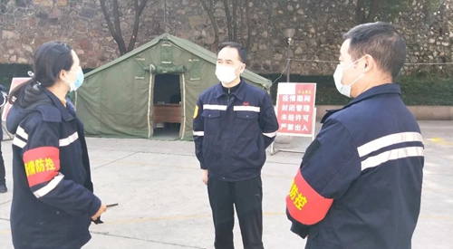 周金平先后到楚星公司、松滋肥業(yè)、實(shí)訓(xùn)基地和股份公司檢查疫情防控工作(圖4)