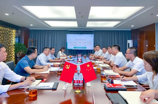 訪客戶談合作走市場！王大真到倍豐集團(tuán)走訪